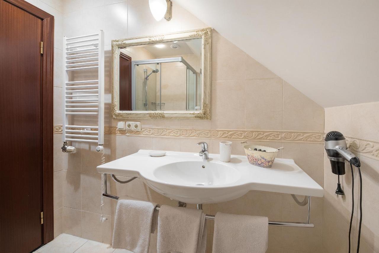 Rowing Hotel Trakai Εξωτερικό φωτογραφία