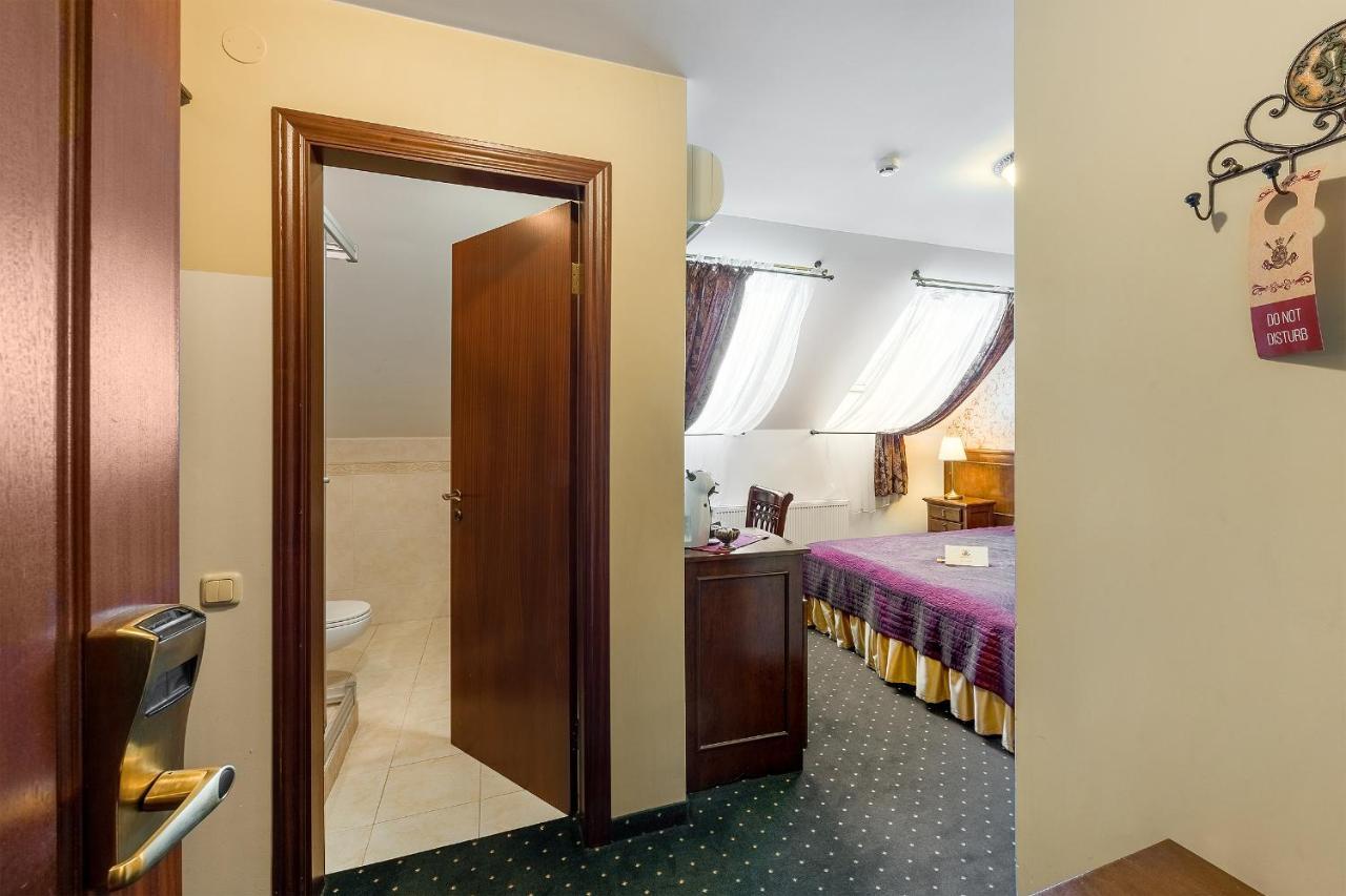 Rowing Hotel Trakai Εξωτερικό φωτογραφία