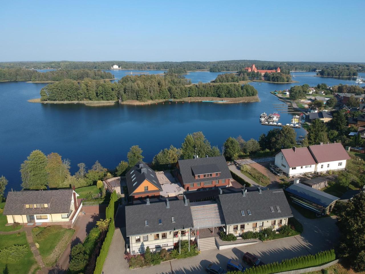 Rowing Hotel Trakai Εξωτερικό φωτογραφία