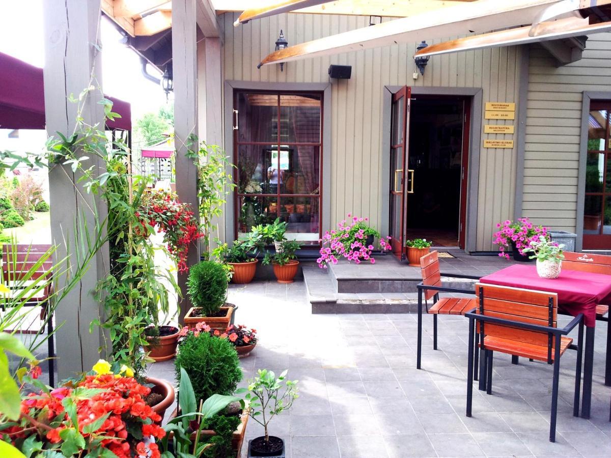 Rowing Hotel Trakai Εξωτερικό φωτογραφία